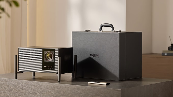 Xgimi Titan Noir : le nouveau vidéoprojecteur 4K très haut de gamme est un carton sur Kickstarter